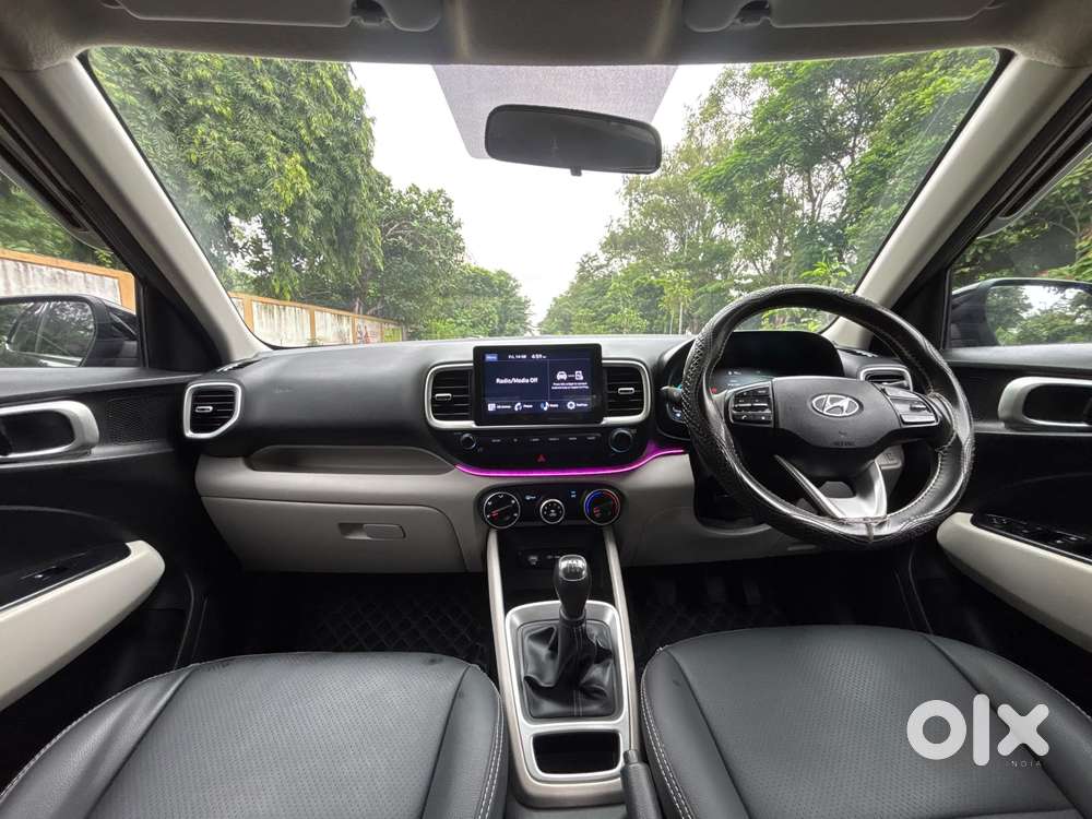 Hyundai Venue S 1.2 Petrol, 2022, Petrol
