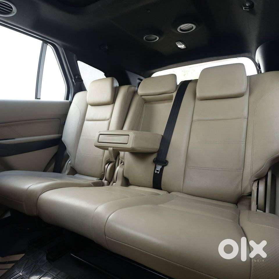 Ford Endeavour 2.2 Titanium 4x2 At, 2019, Diesel