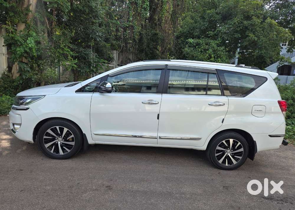 Toyota Innova Crysta 2.4 Z 7 Str, 2024, Diesel