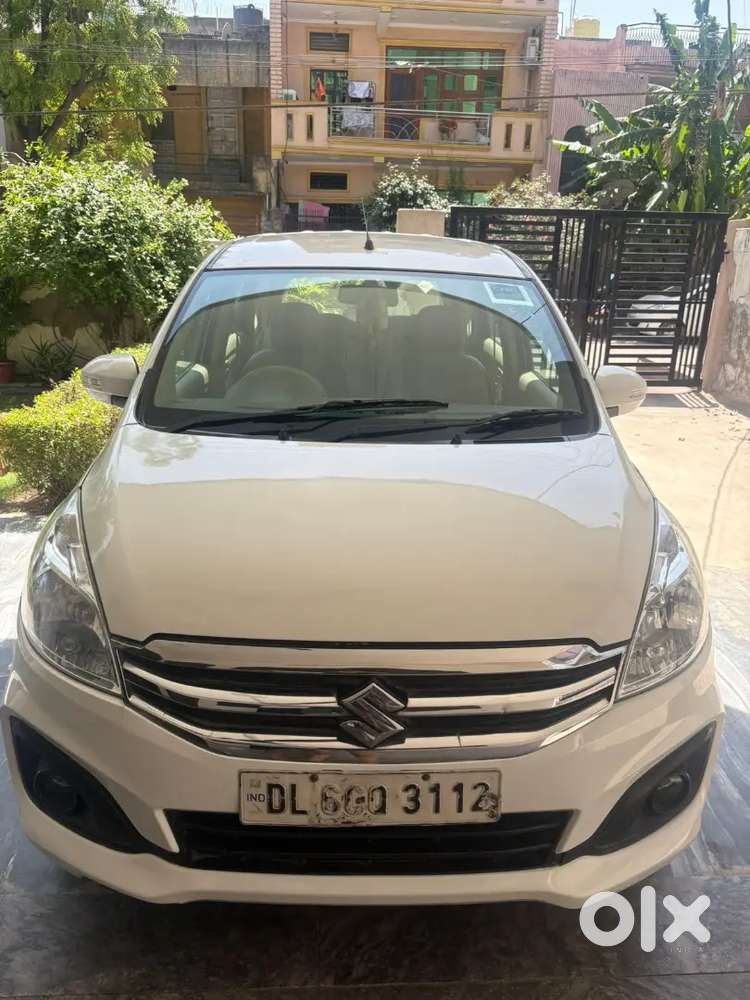 Full Insurance Till 2027 Service Visit In Company With Records