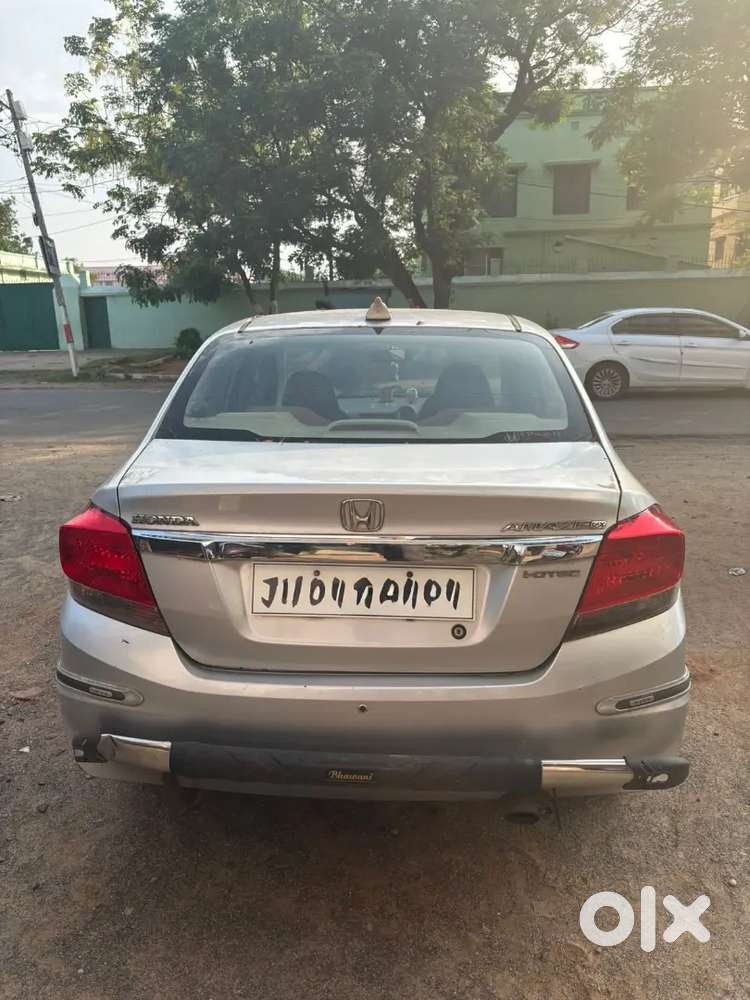 Honda Amaze 2013 Diesel Well Maintained