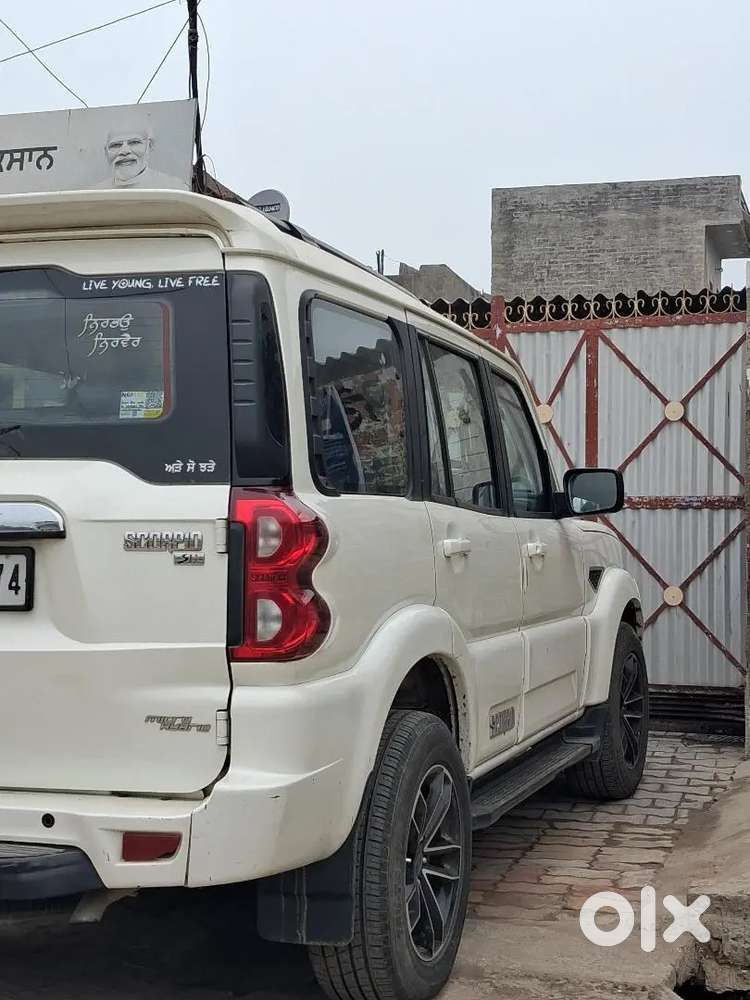 Mahindra Scorpio Classic 2018 Diesel 100000 Km Driven