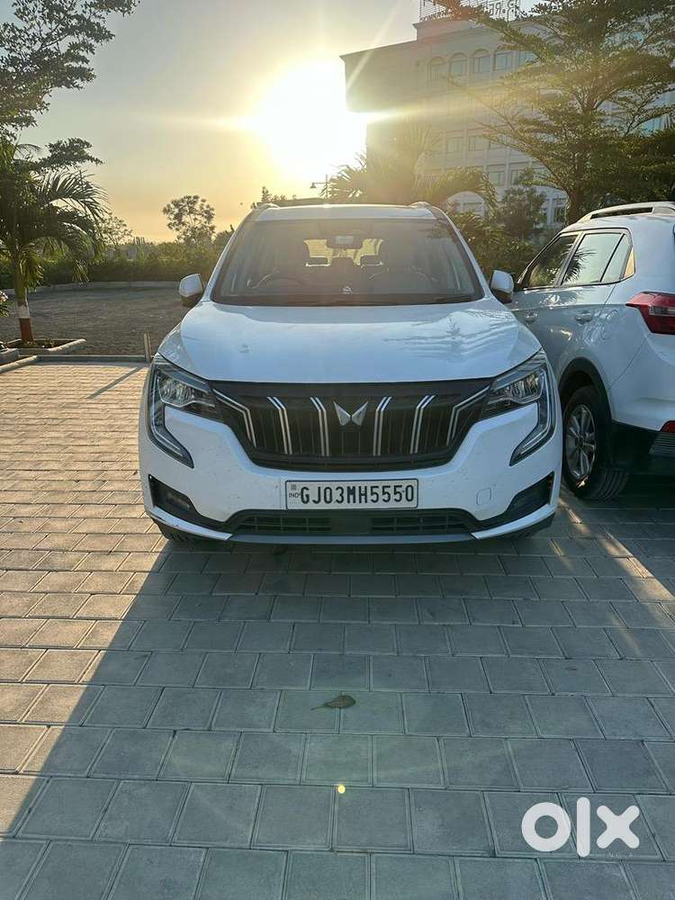 Mahindra Xuv700 2022 Diesel Well Maintained