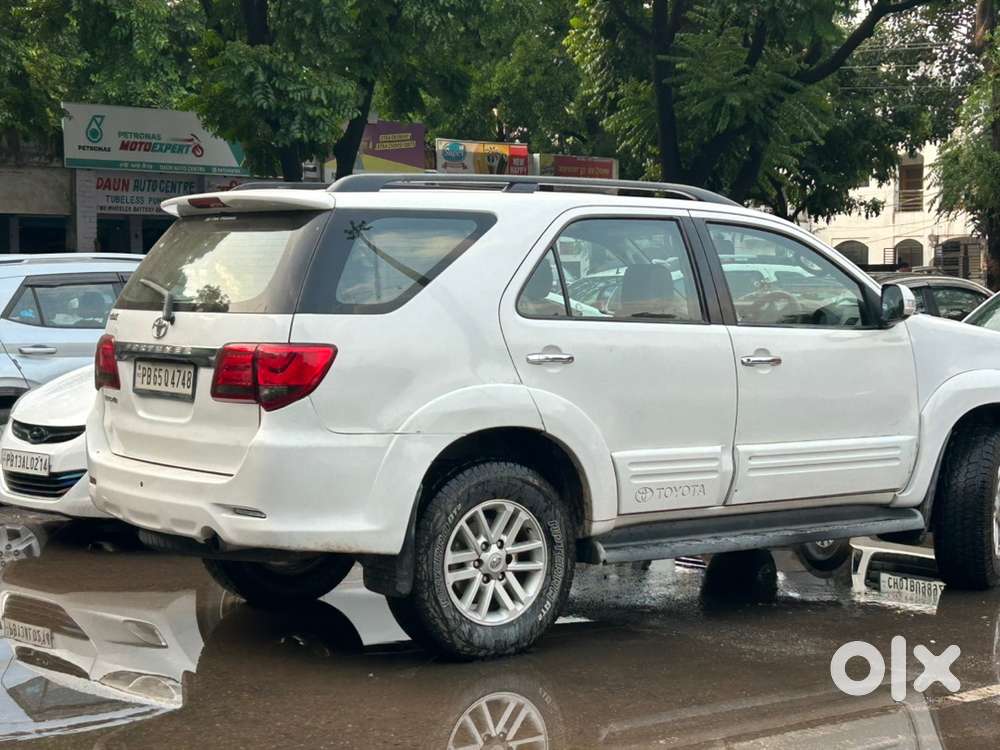 2012 Toyota Fortuner 2.8