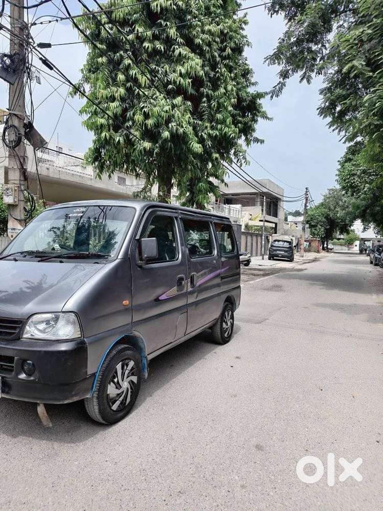 Maruti Suzuki Eeco Smiles 7 Seater Standard, 2018, Cng & Hybrids