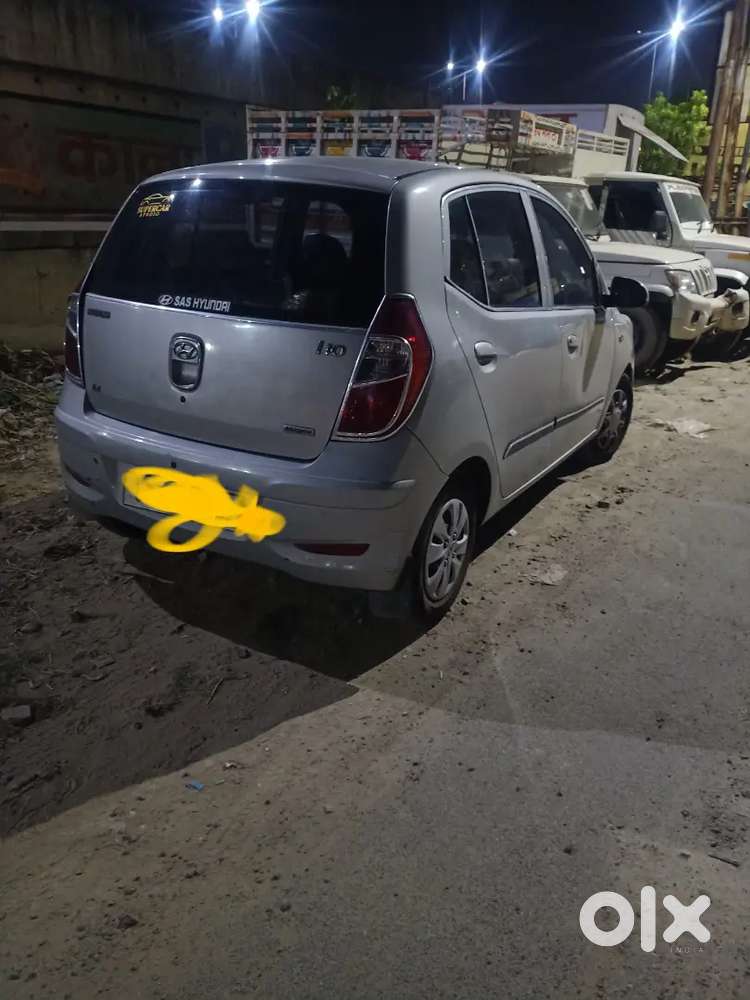 Hyundai I10 2012 Petrol 81000 Km Driven. Kanpur Rto