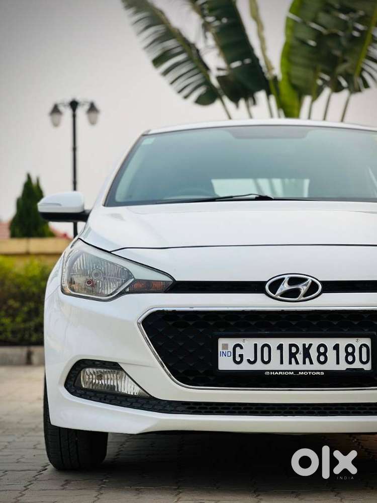 Hyundai Elite I20 Sportz (o) 1.2, 2015, Petrol