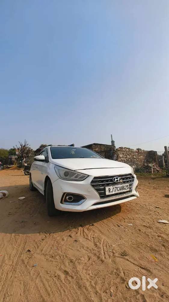 Hyundai Verna Sx 2018 Model