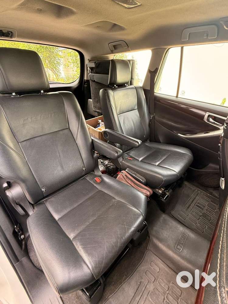 Toyota Innova Crysta 2021 Diesel Well Maintained