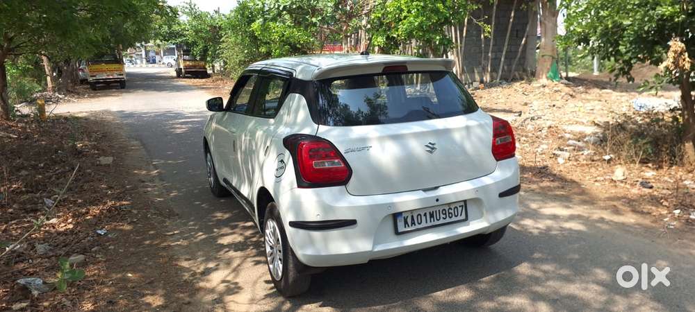 Maruti Suzuki Swift Vxi + Manual, 2020, Petrol