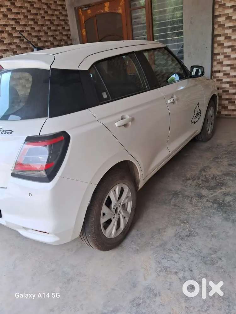 Maruti Suzuki Swift 2024 Petrol 10000 Km Driven