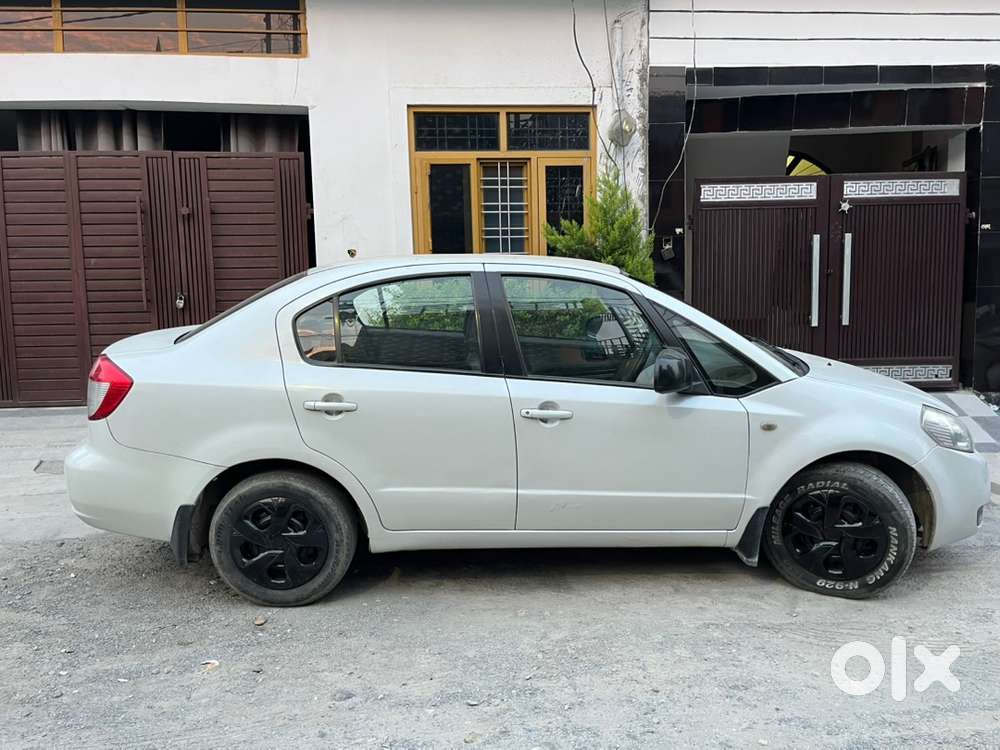 Maruti Suzuki Sx4 2012 Petrol Well Maintained