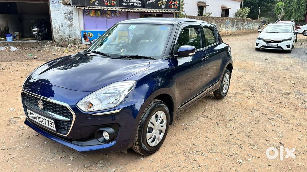 Maruti Suzuki Swift 1.2 Vxi (o), 2022, Petrol