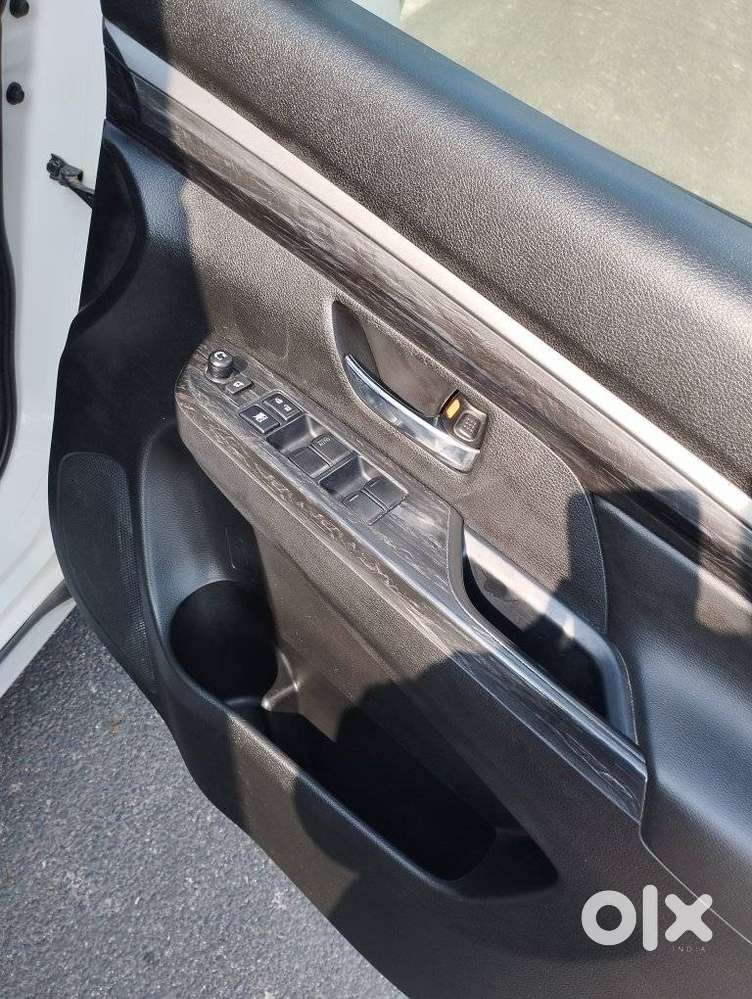 Maruti Suzuki Xl6 1.5 Alpha At, 2024, Petrol