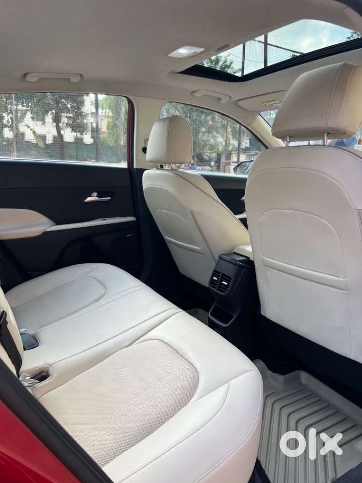 Hyundai Verna 1.5 Sx (o) Ivt, 2023