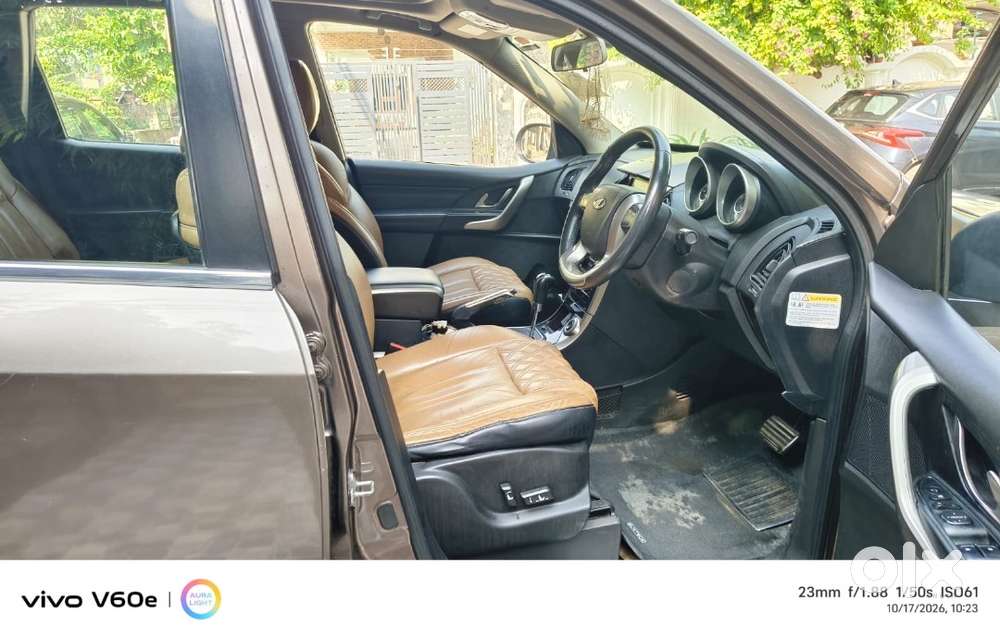 Mahindra Xuv500 Diesel W11(o) At 2019