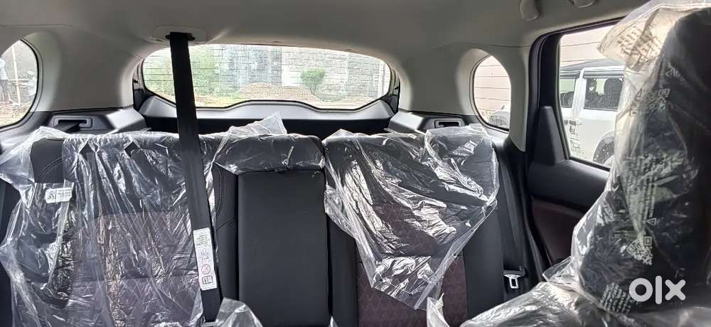 Maruti Suzuki Vitara 2025 Black Dealer Is Add To Side Rehan