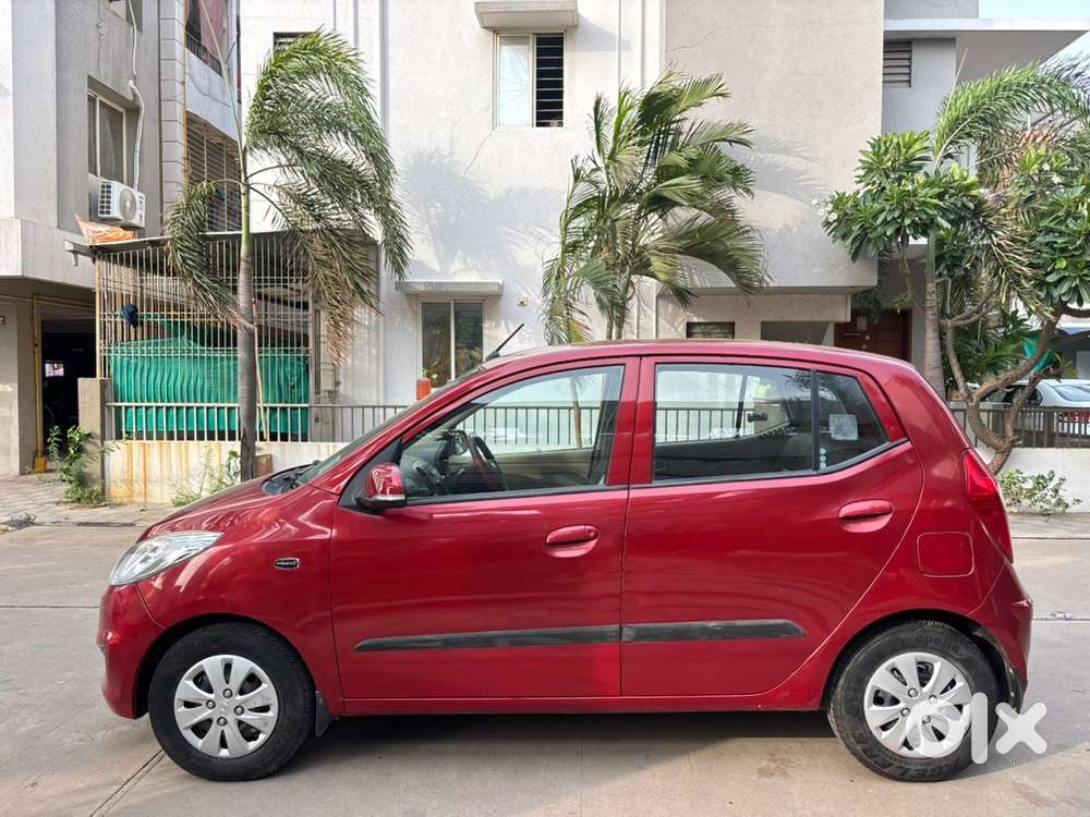 Hyundai I10 2013 1st Owner 24000 Kms Driven