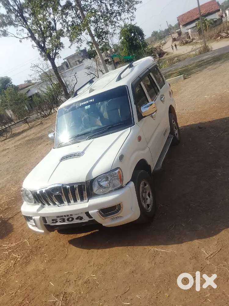 Mahindra Scorpio 2013