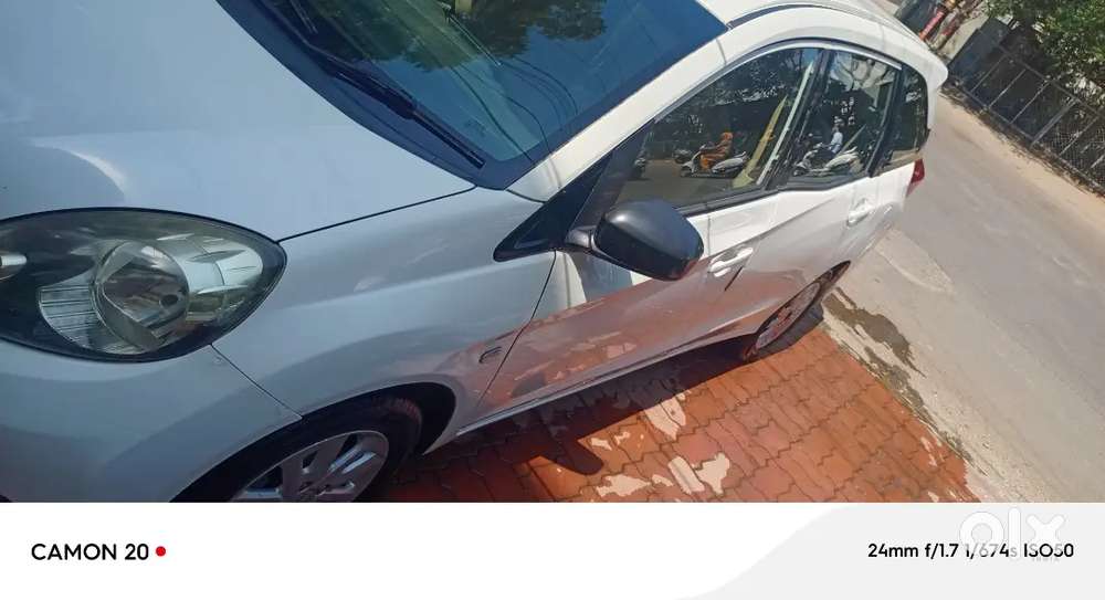 Honda Mobilio Disel Top Model Super Condition