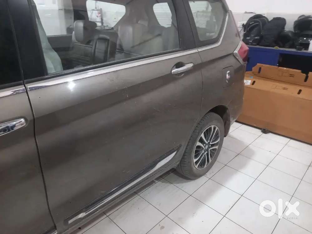 Maruti Suzuki Ertiga 1.5 Zxi Plus 2024