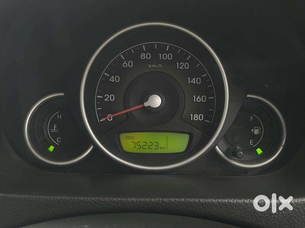 Hyundai Eon Sportz, 2012, Petrol