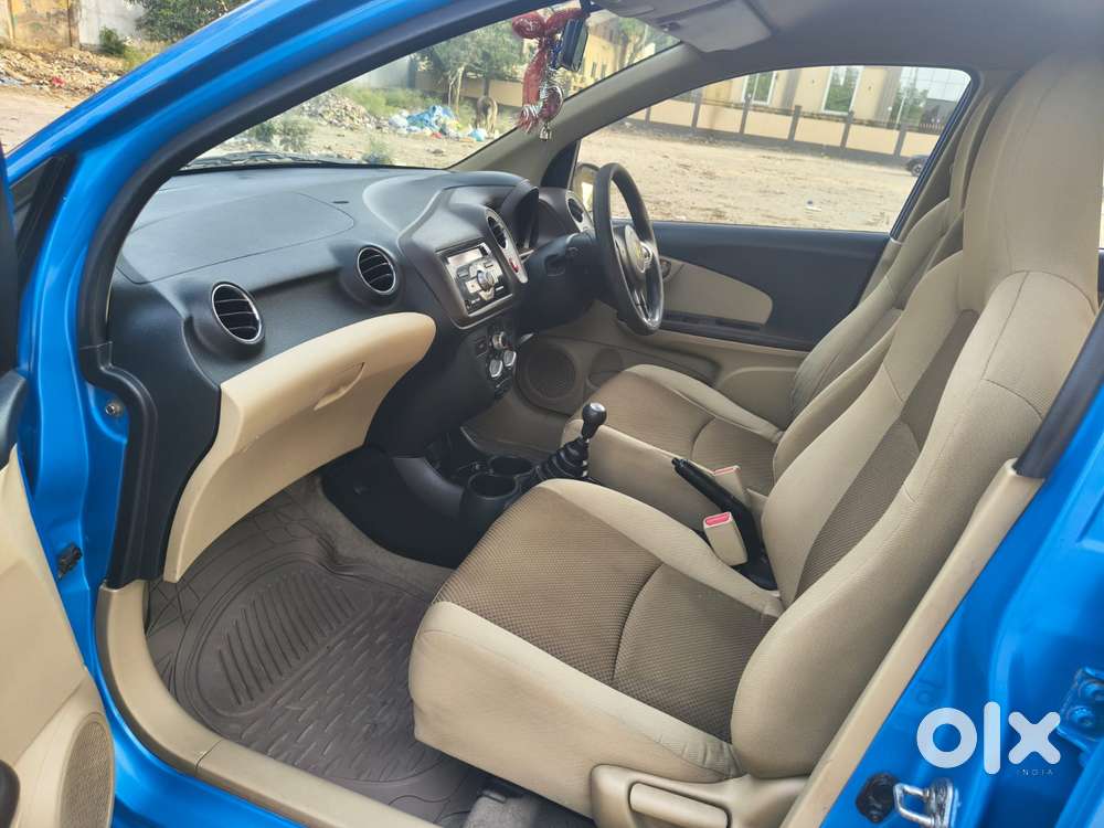 Honda Brio 2011-2013 V Mt, 2014, Petrol