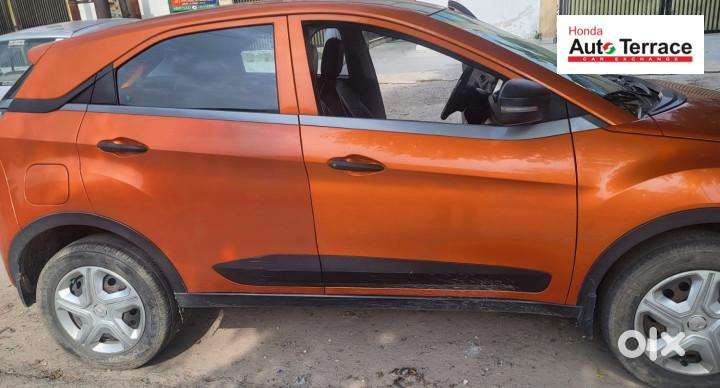 Tata Nexon 1.2 Revotron Xz Plus (l), 2018, Petrol