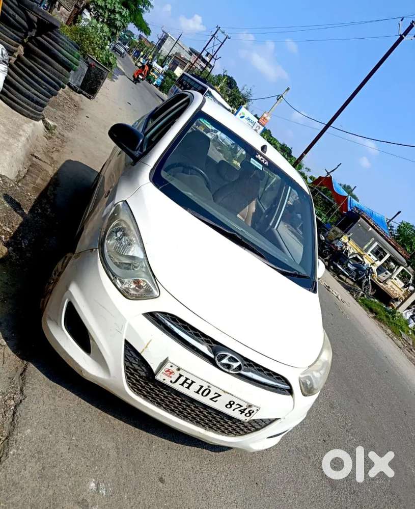Hyundai I10 Sportz 2011