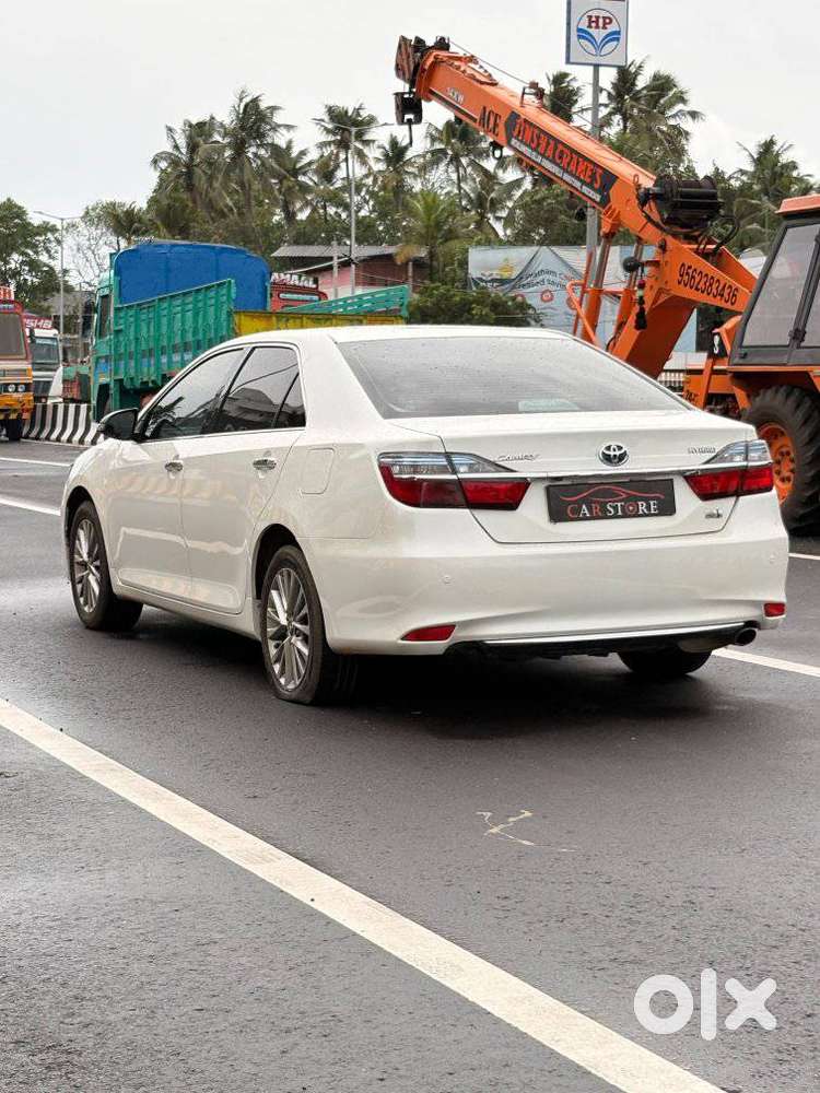 Toyota Camry Hybrid, 2018, Petrol