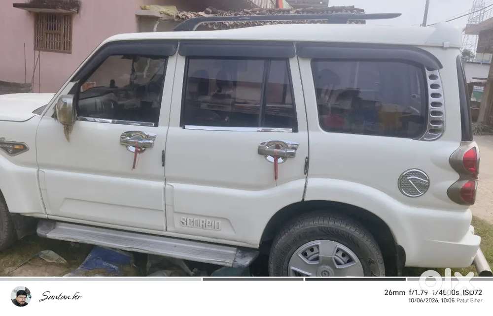 Mahindra Scorpio S4 2016