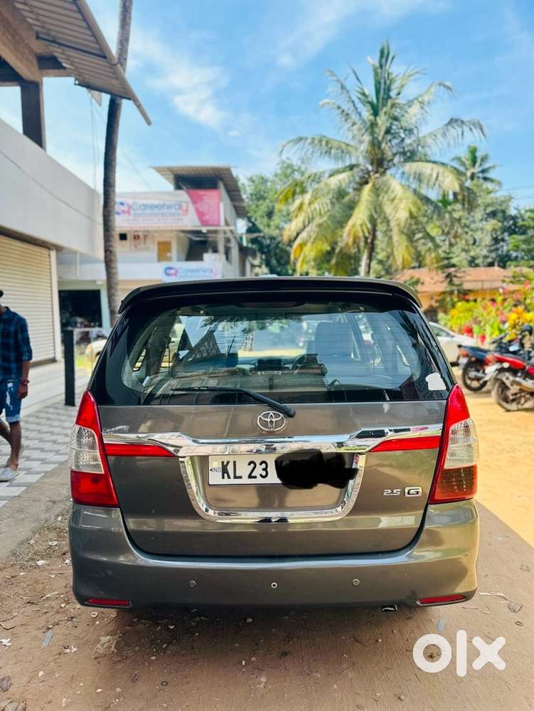 Toyota Innova 2013 Diesel 220000 Km Driven