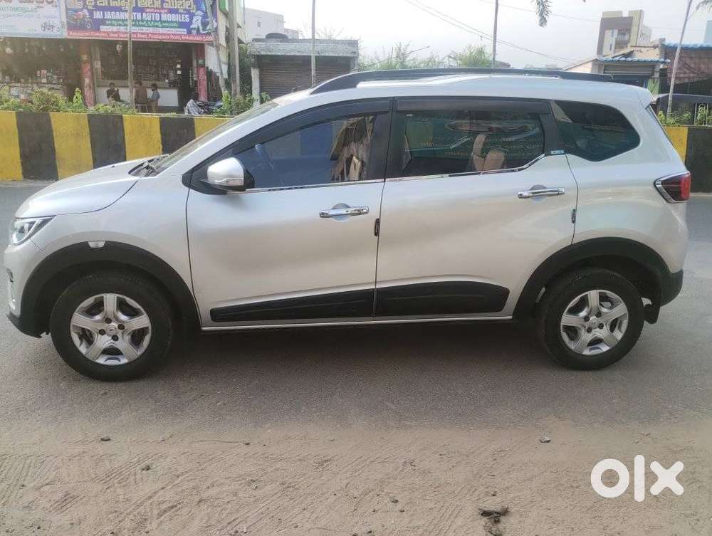 Renault Triber Rxz, 2019, Petrol
