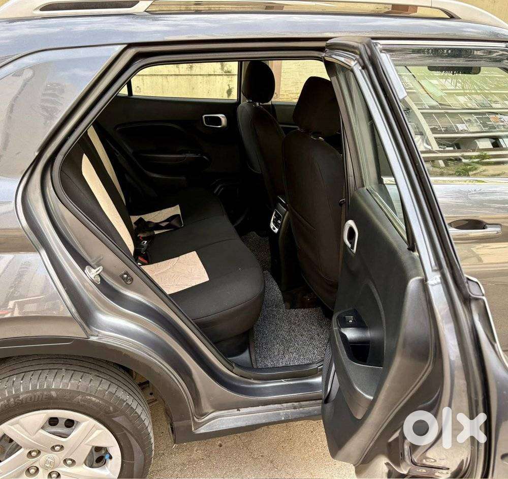 Hyundai Venue S Diesel, 2020, Diesel