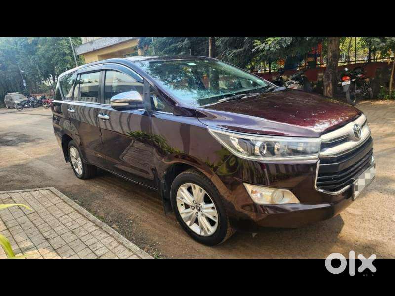 Toyota Innova Crysta 2.8z Automatic, 2016, Diesel