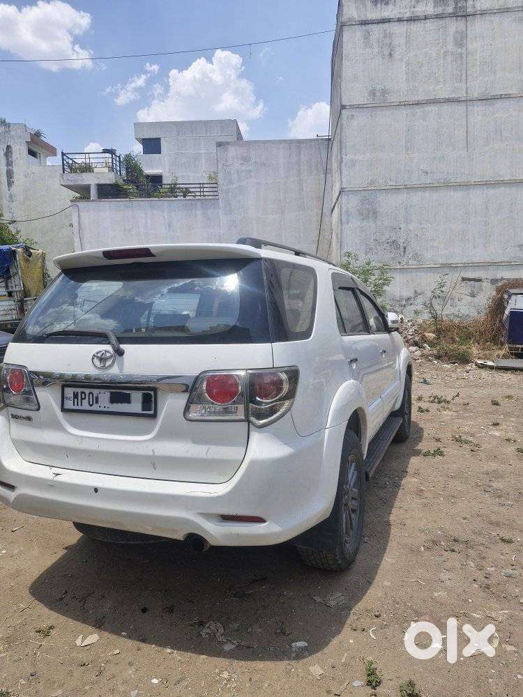 Toyota Fortuner 3.0 4x2 Automatic, 2013, Diesel