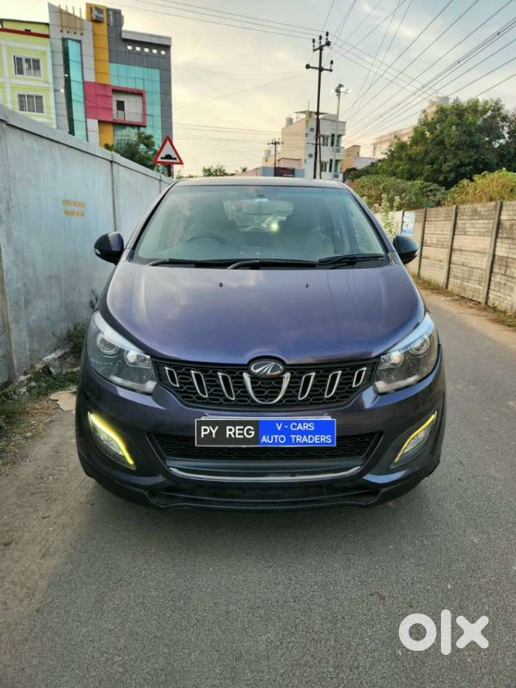 Mahindra Marazzo M8, 2019, Diesel
