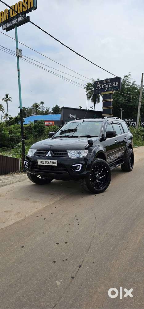 Mitsubishi Pajero Sport 2015 Automatic Diesel  Hr Registered