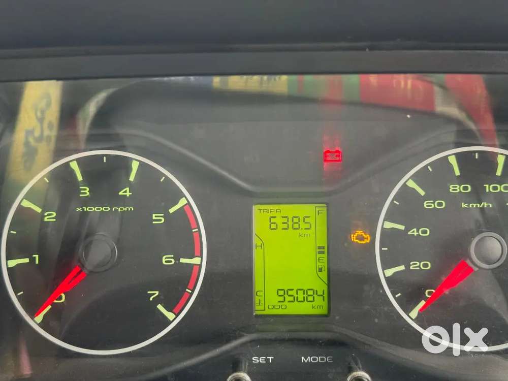 Mahindra Scorpio 1.99 2015