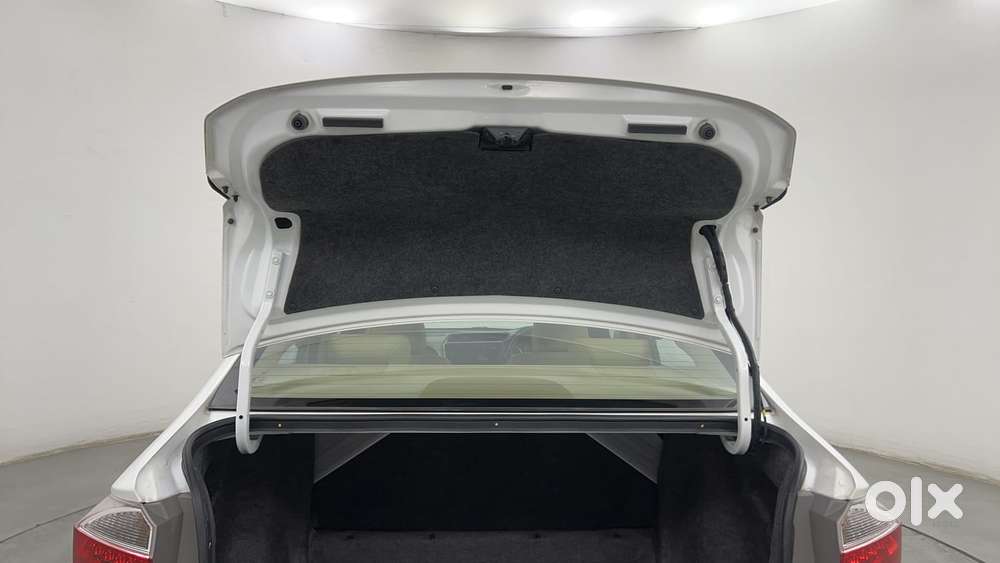 Honda City 1.5 Zx Cvt I-vtec, 2017, Petrol