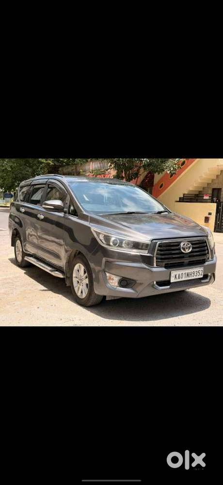 Toyota Innova Crysta 2.4 V, 2017, Diesel