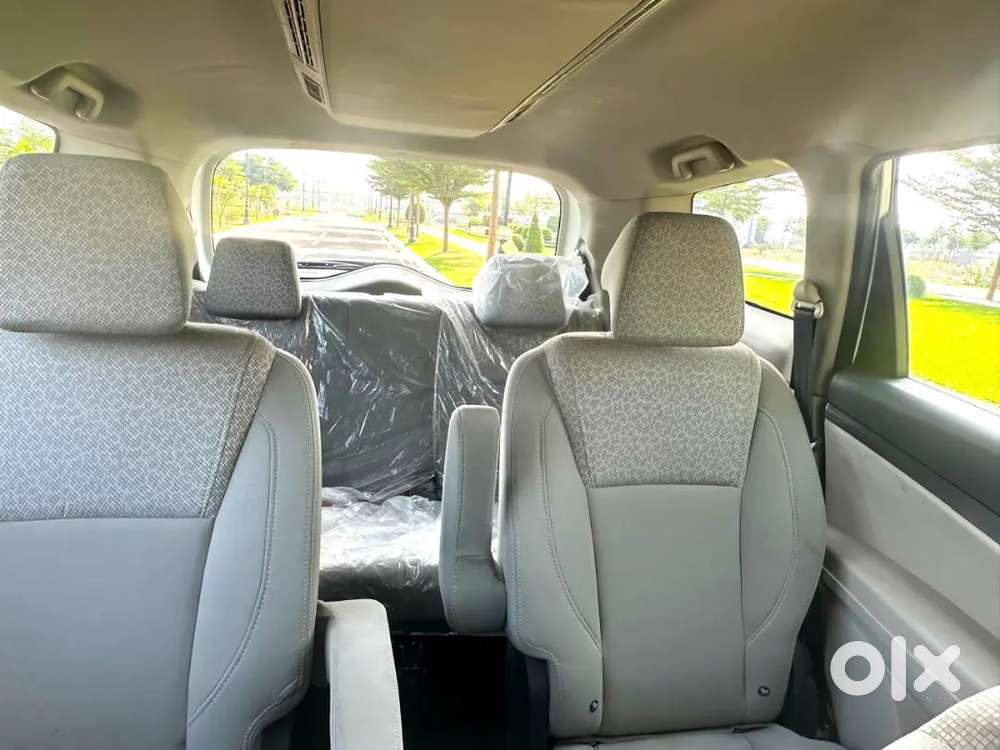 Mahindra Marazzo 2022 September Diesel M4plus
