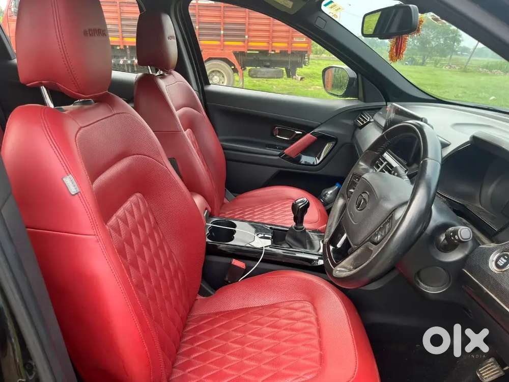 Tata Safari Adventure X 2023 Diesel Dark