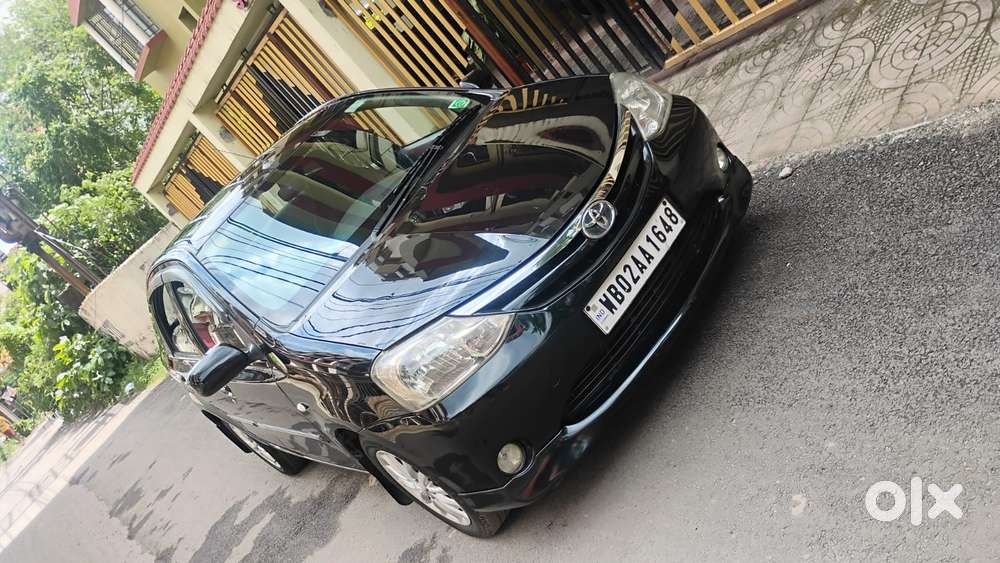 Toyota Etios V, 2012, Petrol