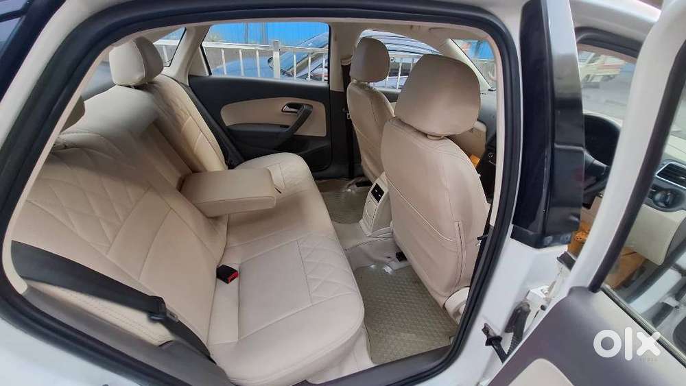 Volkswagen Vento 2010-2013 Petrol Highline, 2012, Petrol