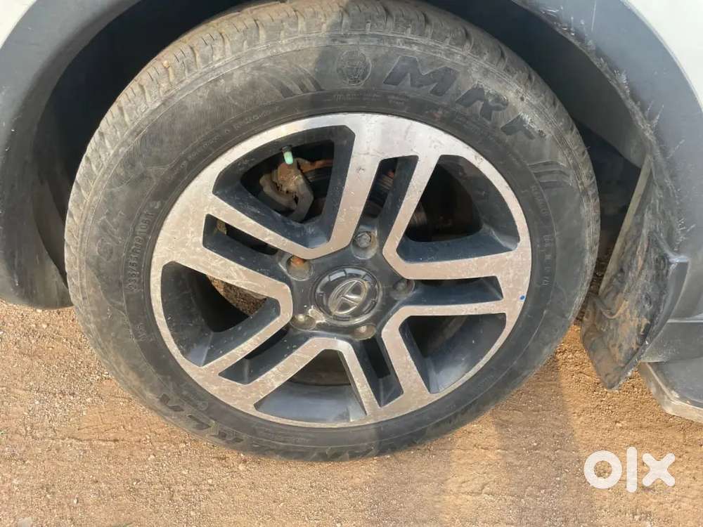 Tata Hexa 2017 Diesel Well Maintained