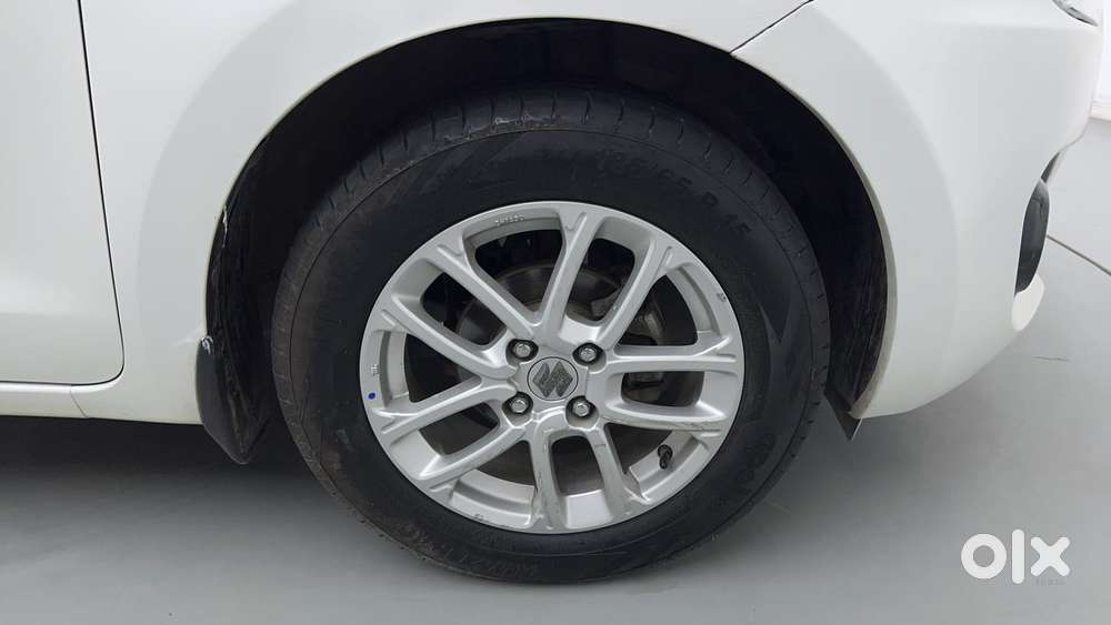 Maruti Suzuki Swift Amt Zxi, 2018, Petrol
