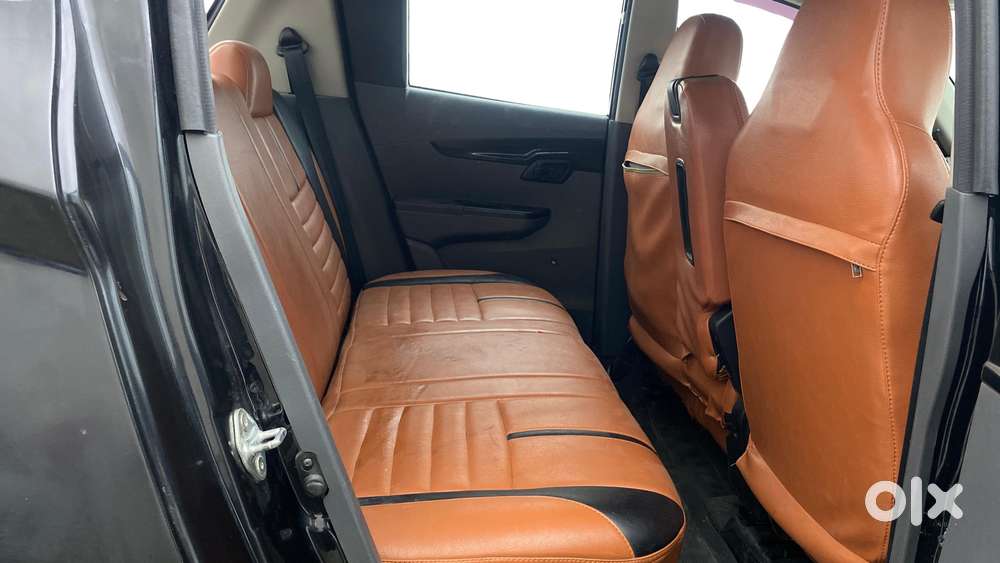 Mahindra Kuv100 Nxt 1.2 K2 Petrol 6 Str, 2018, Petrol