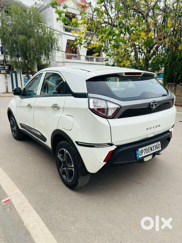 Tata Nexon 1.5 Revotorq Xm, 2018, Diesel