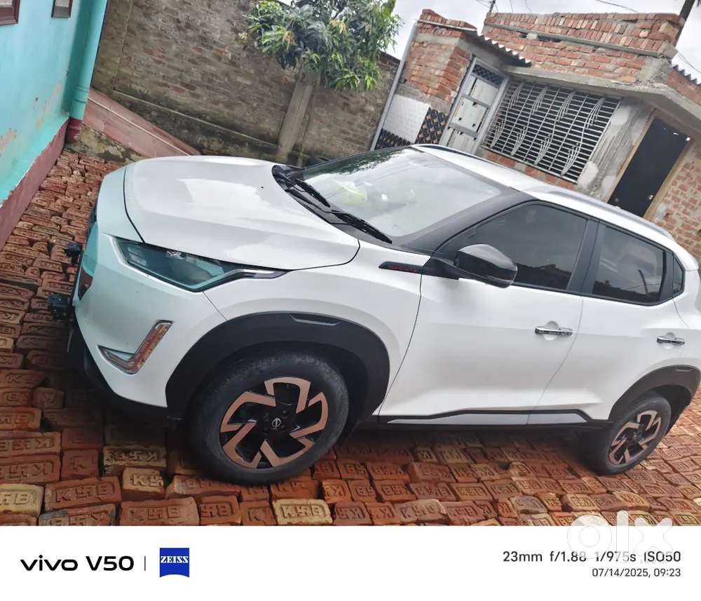 Nissan Magnite 2023 Petrol 56000 Km Driven